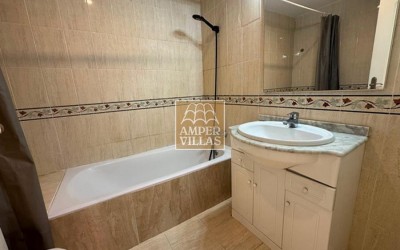 Apartment in Puerto Marina Greenwich, Altea, a beach front residential development.